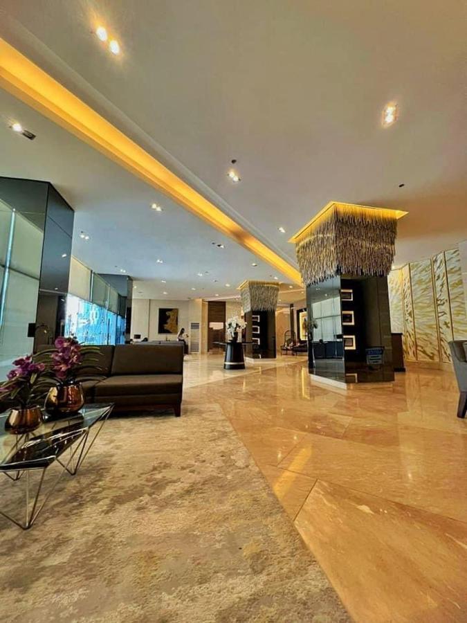 Smdc Fame Residence Luxurious Family Suite Condo Near Mrt Mandaluyong Exterior photo