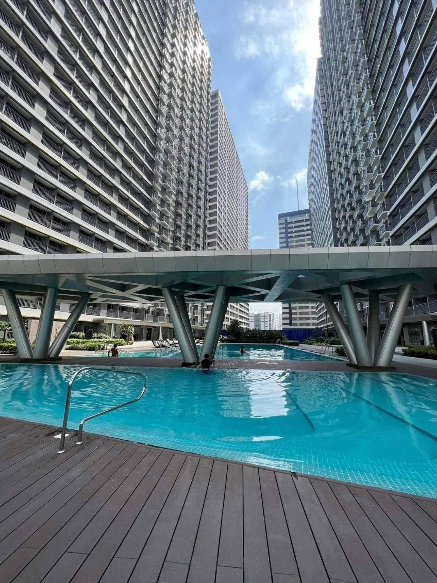 Smdc Fame Residence Luxurious Family Suite Condo Near Mrt Mandaluyong Exterior photo